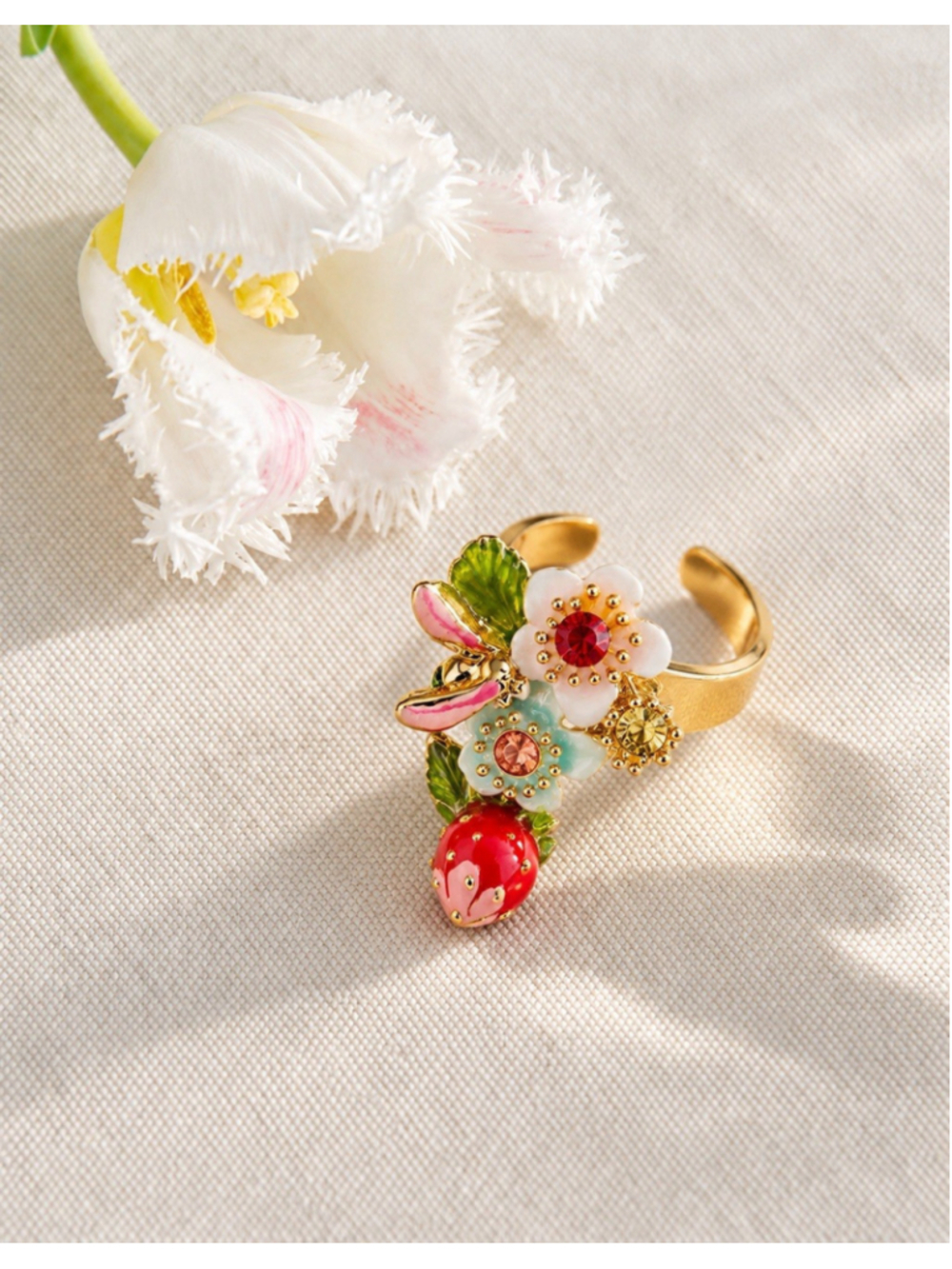 Strawberry Flower Ring Enamel Sz 6 7 CZ Gold Leaf Blossom French Cottagecore VTG